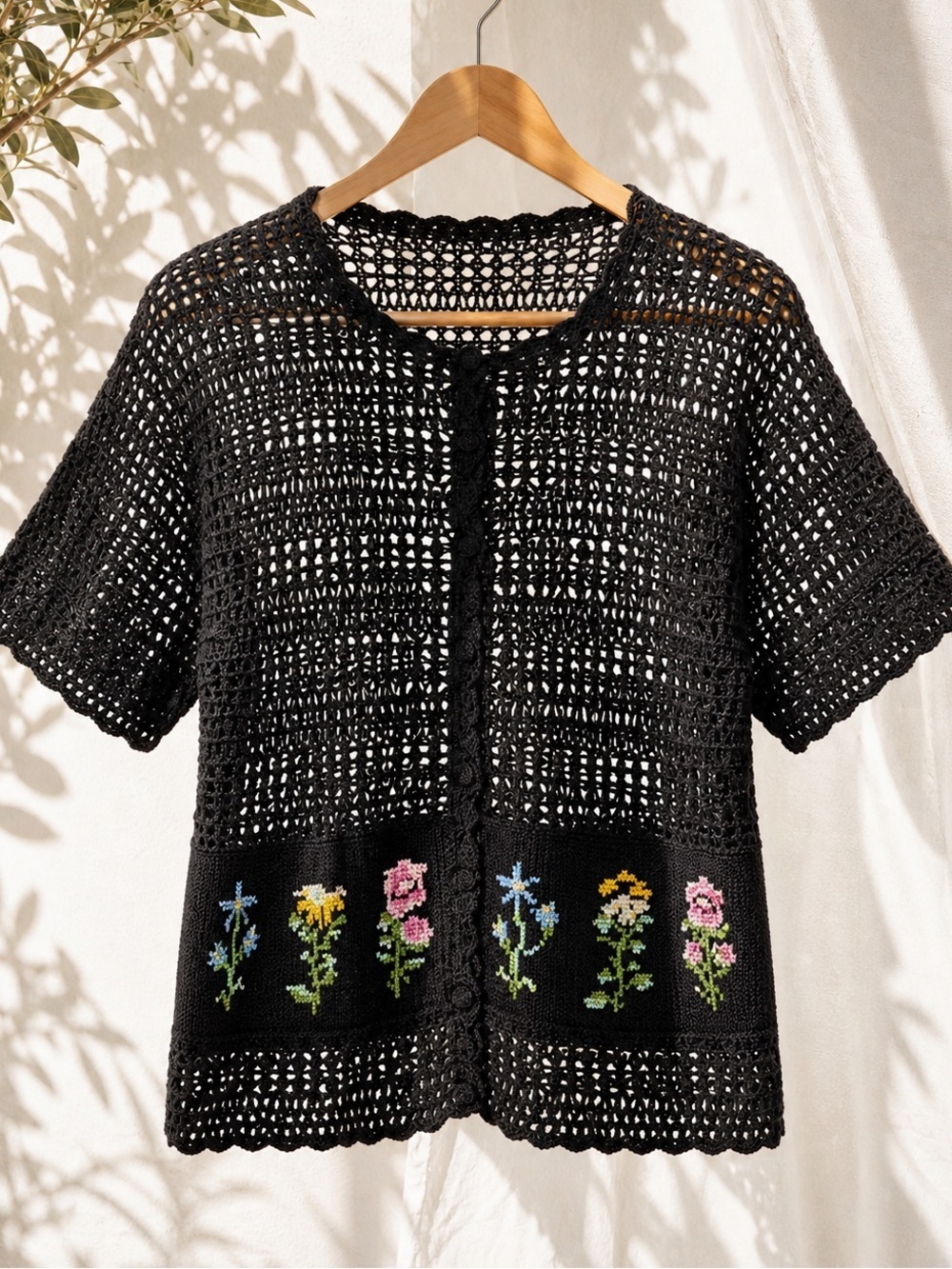 Vintage Black Open Crochet Floral Embroidery Cardigan Size M/L Cottagecore Boho